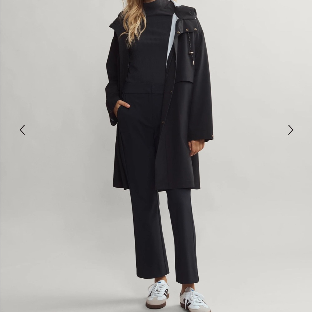 Rhone Tens Black Hooded Long Raincoat Jacket NWT Size L Waterproof Outerwear - Picture 2 of 8